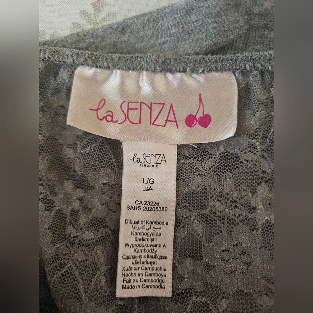 La SENZA Grey Chemise with Pink Accents Lingerie Sz L - Picture 4 of 6